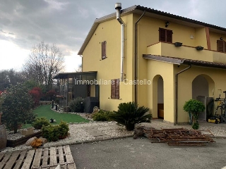zoom immagine (Casa a schiera 130 mq, 4 camere, zona Vernazzano)