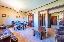 Appartamento 160 mq, soggiorno, 4 camere, zona Tre Pini