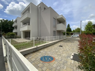 zoom immagine (Appartamento 110 mq, soggiorno, 2 camere, zona Abano Terme - Centro)