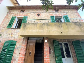 zoom immagine (Casa a schiera 120 mq, soggiorno, 2 camere, zona Sanfatucchio)