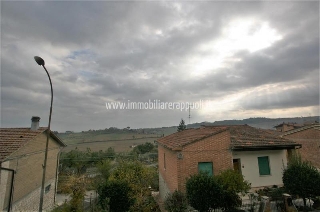 zoom immagine (Casa a schiera 112 mq, 3 camere, zona Torrita di Siena)