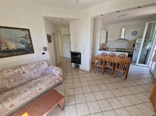 zoom immagine (Appartamento 80 mq, soggiorno, 2 camere, zona Porto Maurizio Periferia)