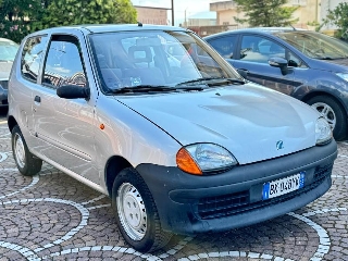 zoom immagine (Fiat 600)
