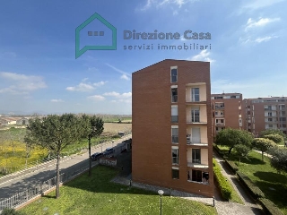 zoom immagine (Appartamento 136 mq, soggiorno, 4 camere, zona Gricignano di Aversa)