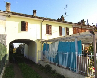 zoom immagine (Casa a schiera 126 mq, soggiorno, 2 camere, zona Sannazzaro Dè Burgondi)