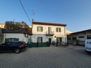 zoom immagine (Appartamento 150 mq, soggiorno, 2 camere, zona Casale Monferrato)