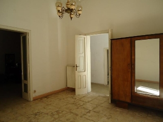 zoom immagine (Casa singola 185 mq, soggiorno, 3 camere)